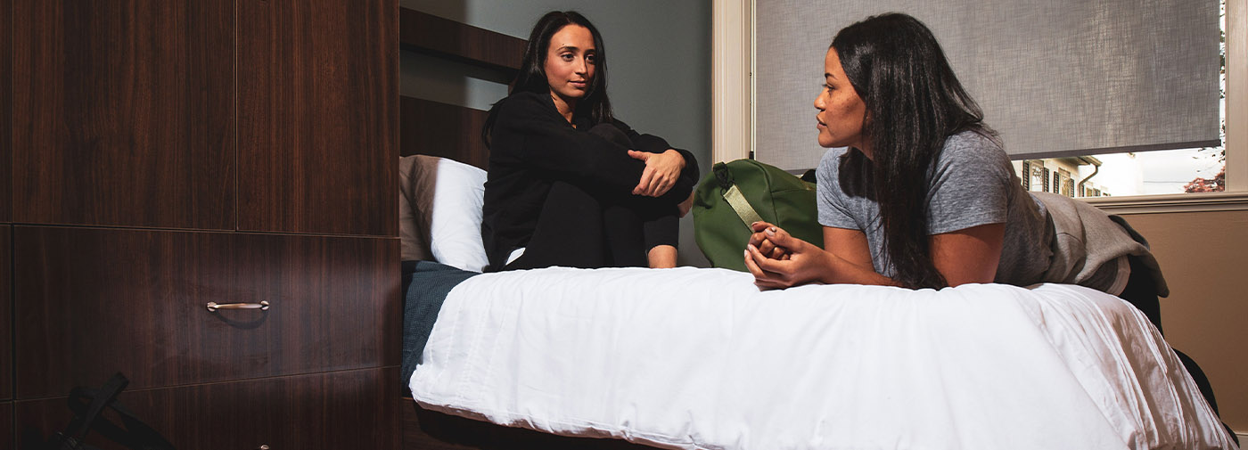 woman talking to another patient about personality disorders and addiction at Beacon Point Recovery Center